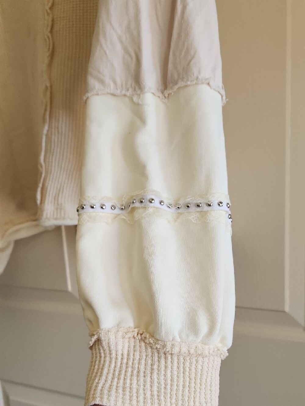 POL  Boutique Boho Oversized Cream Patchwork Waffle-Knit Studded Sweatshirt - Picture 3 of 11